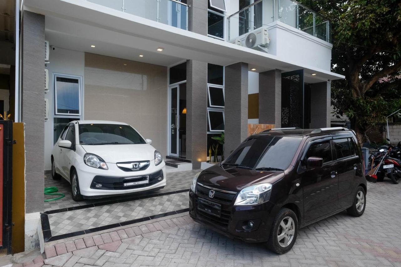 Reddoorz Syariah @ Tlogosari Semarang Hotel Alastuwo ภายนอก รูปภาพ