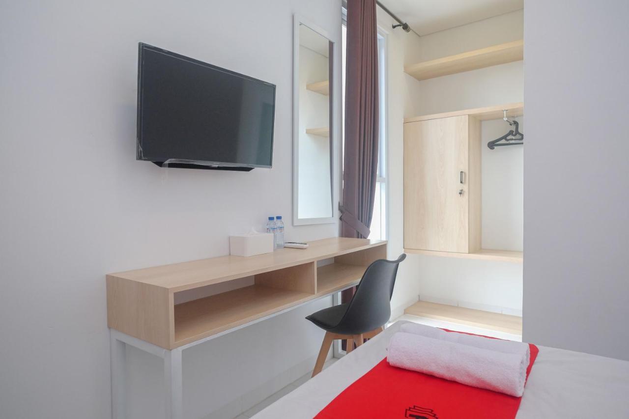 Reddoorz Syariah @ Tlogosari Semarang Hotel Alastuwo ภายนอก รูปภาพ